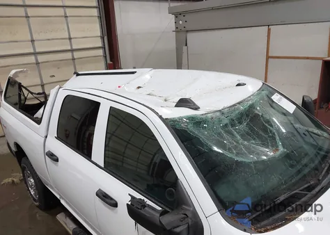 2023 Ram 2500 Tradesman 4X4 6'4 Box from USA, damaged, VIN 3C6UR5CL7PG503872